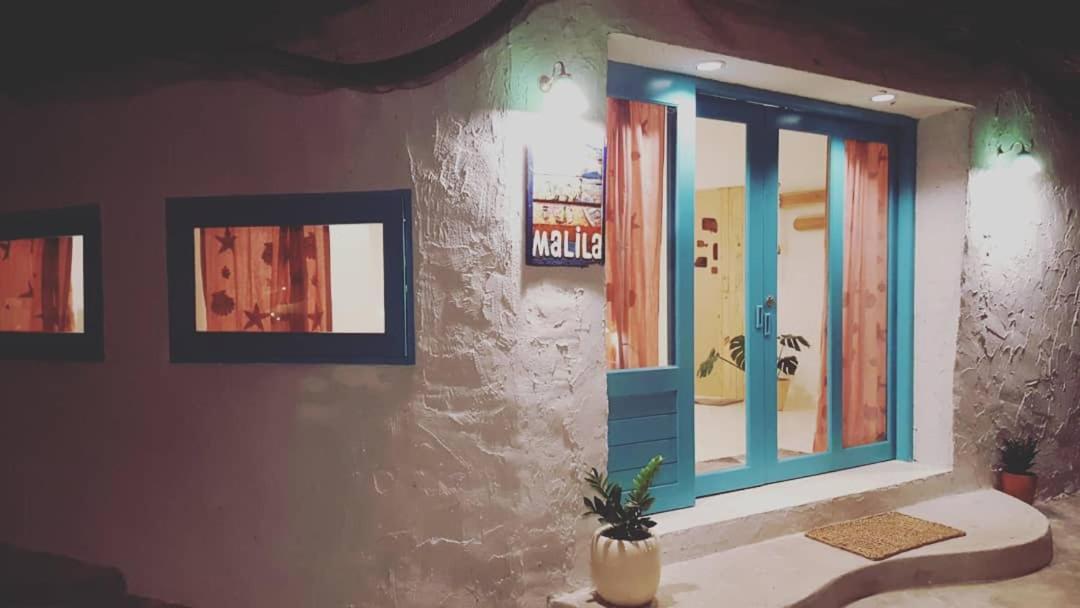 Maliblues Bed & Art Gallery Чумфон Екстериор снимка